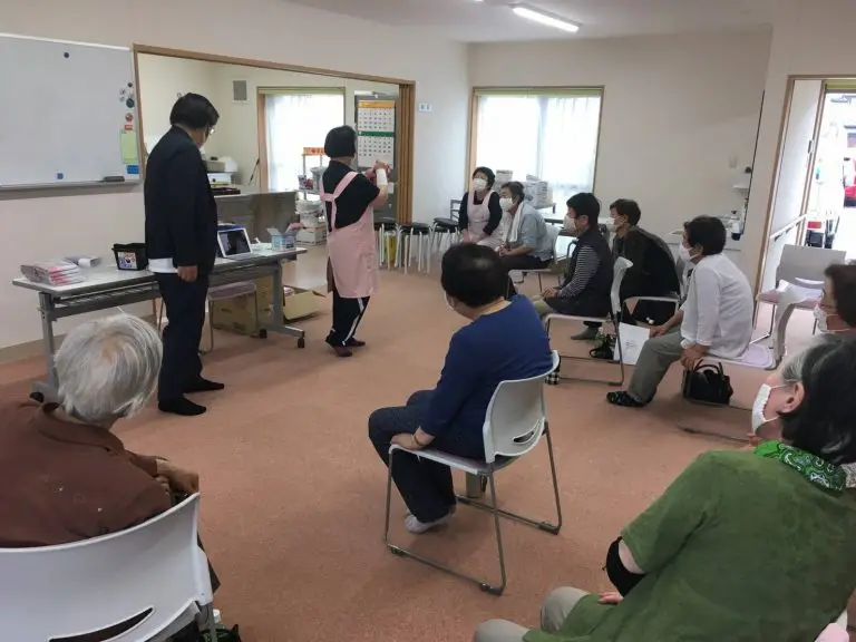 介護予防事業の一環としてオンラインにて講演を行いました